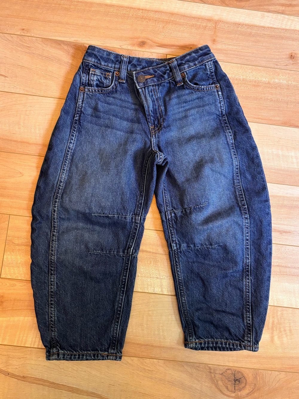 GAP Kids Horseshoes Jeans Size 6